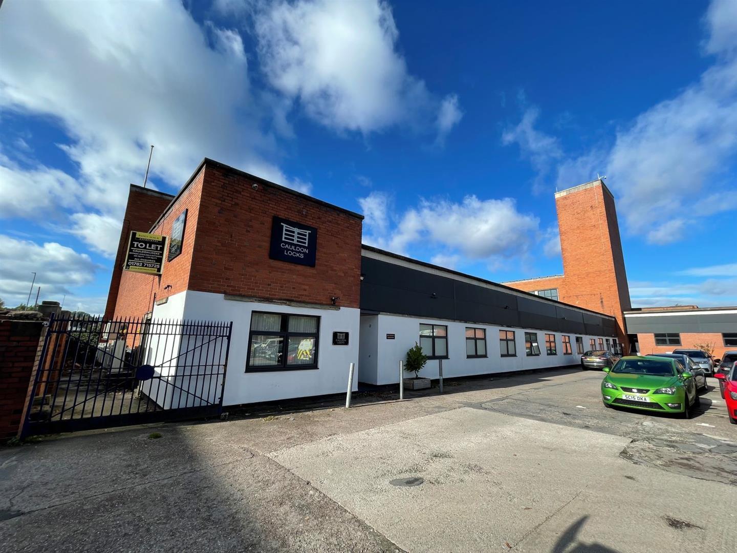 Etruscan St, Stoke On Trent for lease Primary Photo- Image 1 of 9