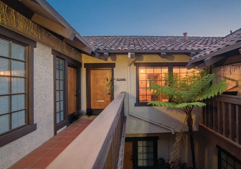 300 3rd St, Los Altos, CA for lease - Building Photo - Image 3 of 13