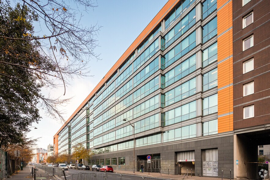 Bureau dans Montreuil à louer - Photo du bâtiment - Image 3 de 6