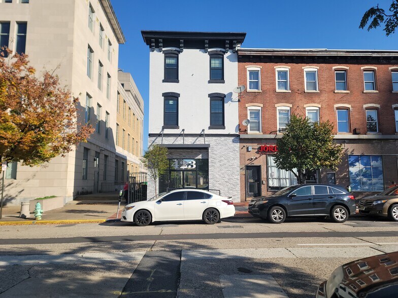 423 Market St, Camden, NJ à vendre - Photo du bâtiment - Image 1 de 8