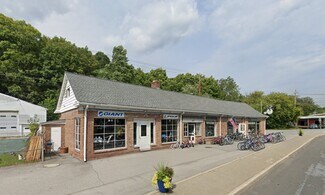 Plus de détails pour 1557 Main St, Pleasant Valley, NY - Commerce de détail à vendre