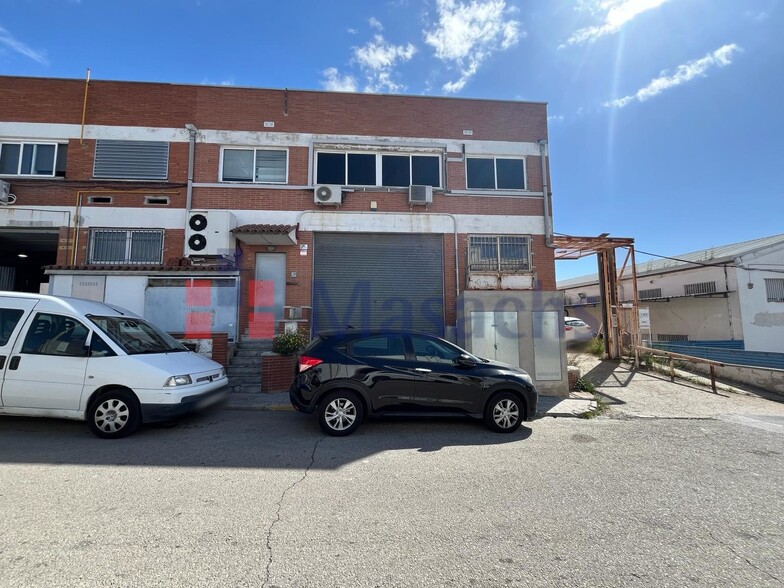 Industriel dans Rubí, Barcelona à vendre - Photo du bâtiment - Image 2 de 11