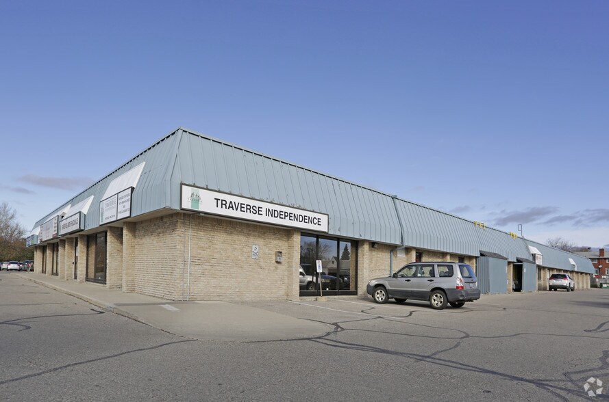 1342-1382 Weber St E, Kitchener, ON à vendre - Photo principale - Image 1 de 1