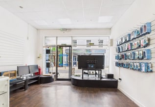 37 King St, Carmarthen à louer Photo intérieure- Image 1 de 2