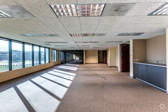 9144 Arrowpoint Blvd, Charlotte, NC for sale Interior Photo- Image 2 of 9