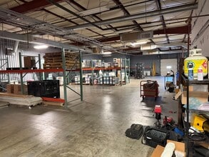 4550 Commerce Ave, High Ridge, MO for lease Interior Photo- Image 2 of 8