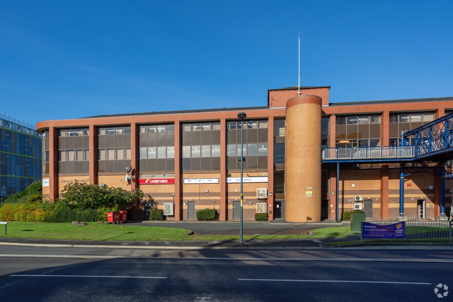 Central Sq, Telford for lease - Building Photo - Image 3 of 6