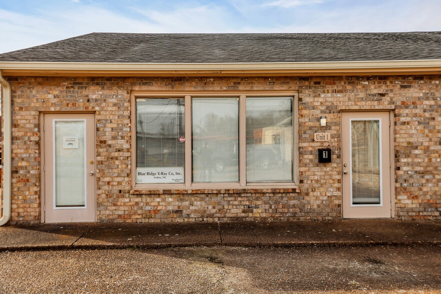 5 Industrial Park Dr, Hendersonville, TN for sale - Building Photo - Image 2 of 41