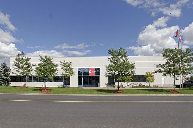 Plus de détails pour 176 Hillmount Rd, Markham, ON - Industriel à louer