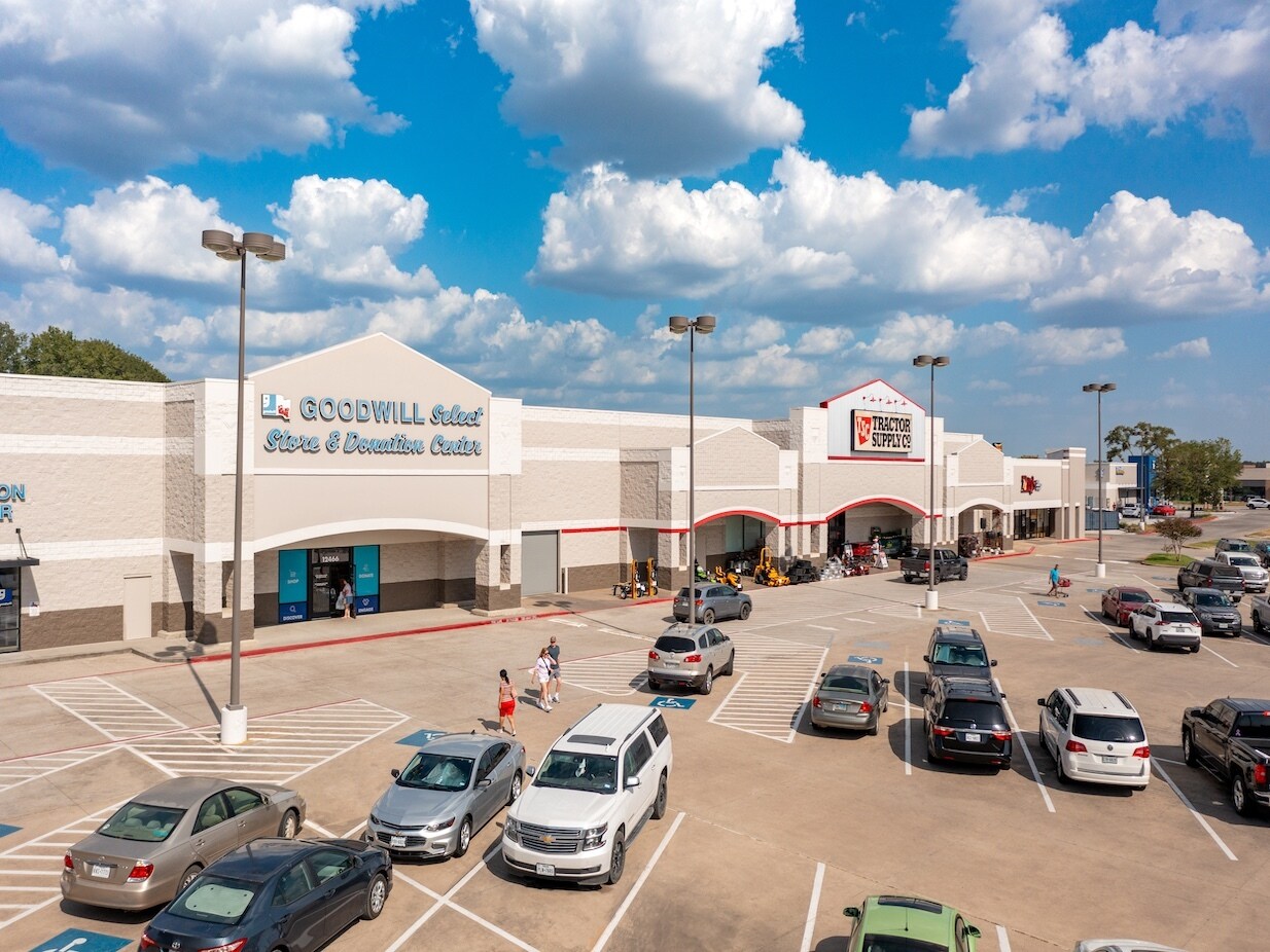 12466 I 45 N, Willis, TX à louer Photo principale- Image 1 de 15