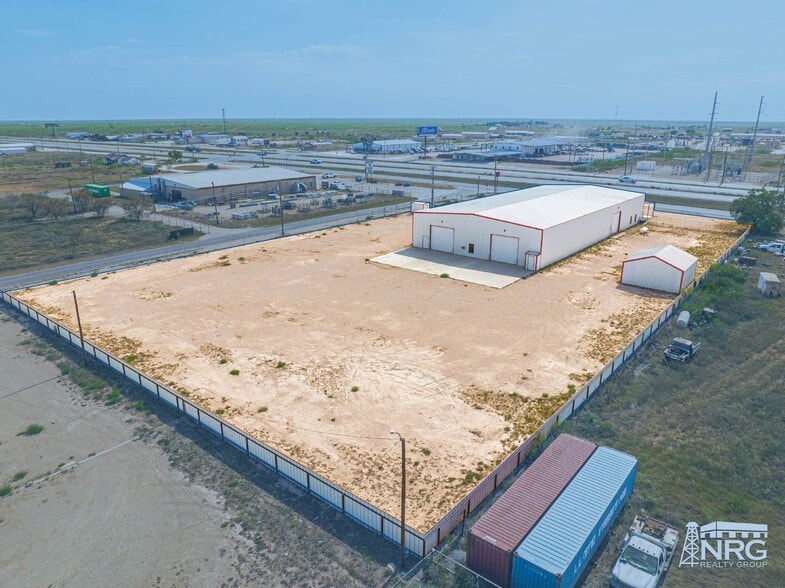 1591 S US Highway 385, Andrews, TX for lease - Building Photo - Image 2 of 22