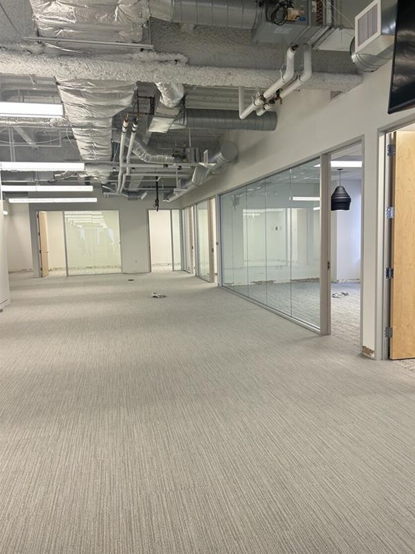 250 Montgomery St, San Francisco, CA for lease Interior Photo- Image 1 of 4