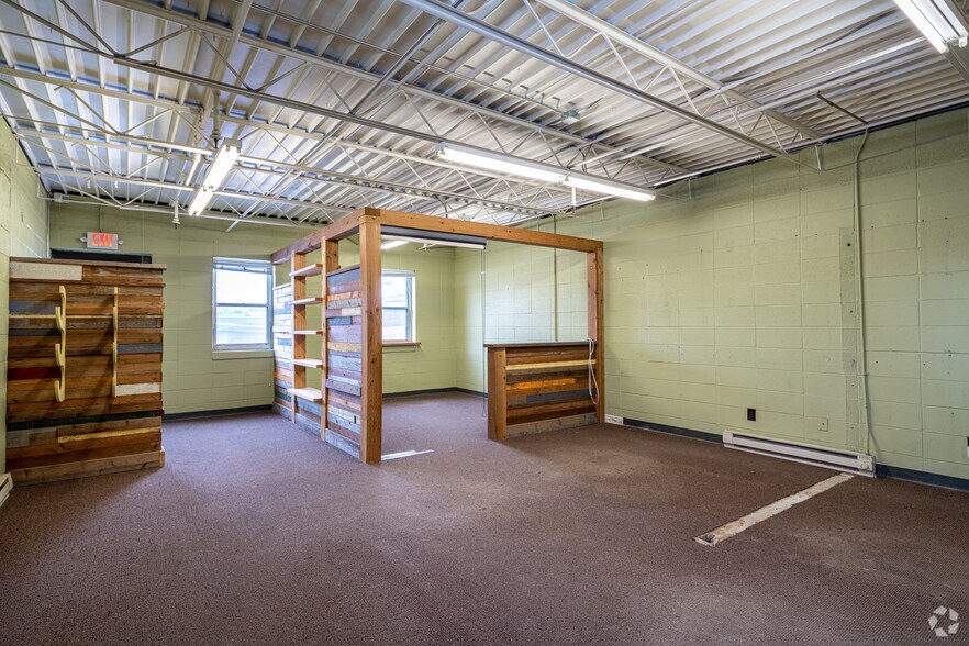 1209 Tyler St NE, Minneapolis, MN à louer - Photo intérieure - Image 3 de 13