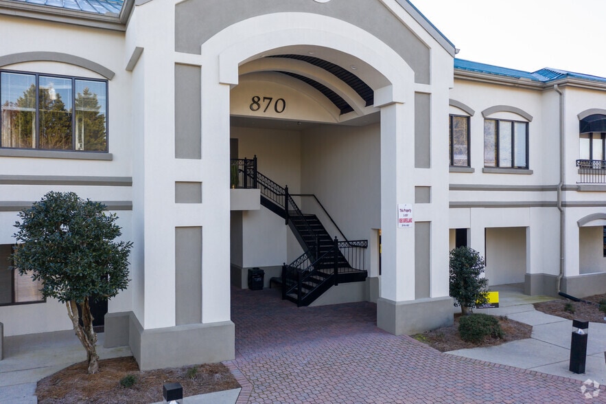 870 Crestmark Dr, Lithia Springs, GA for lease - Building Photo - Image 2 of 7