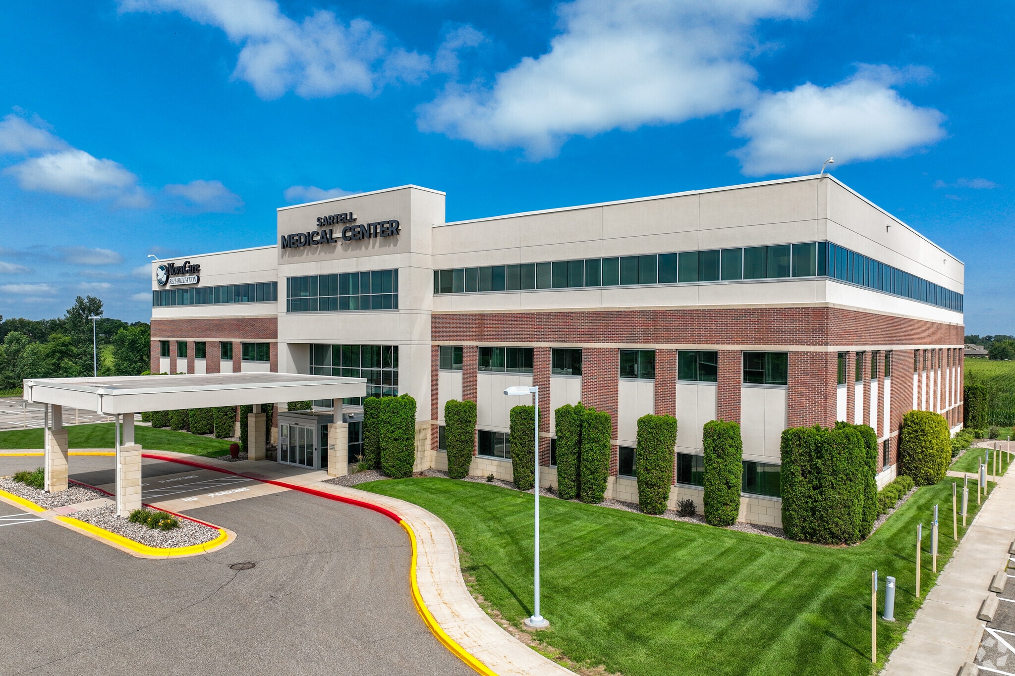 2251 Connecticut Ave S, Sartell, MN for lease Primary Photo- Image 1 of 22