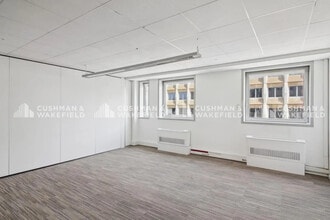 27-33 Rue Maurice Flandin, Lyon for lease Interior Photo- Image 1 of 8