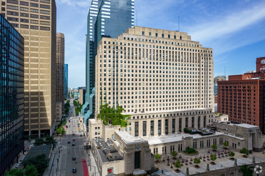 2 N Riverside Plz, Chicago, IL for lease - Aerial - Image 2 of 11