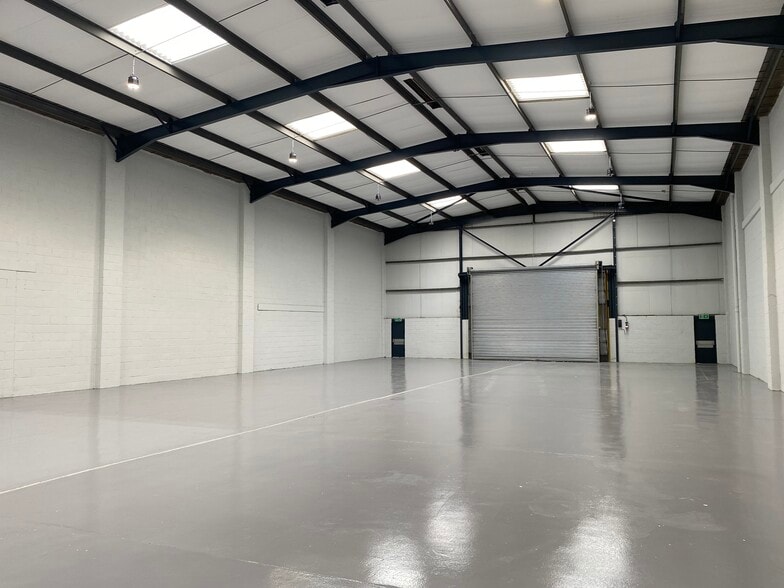 Cartwright Rd, Stevenage for lease - Building Photo - Image 2 of 5