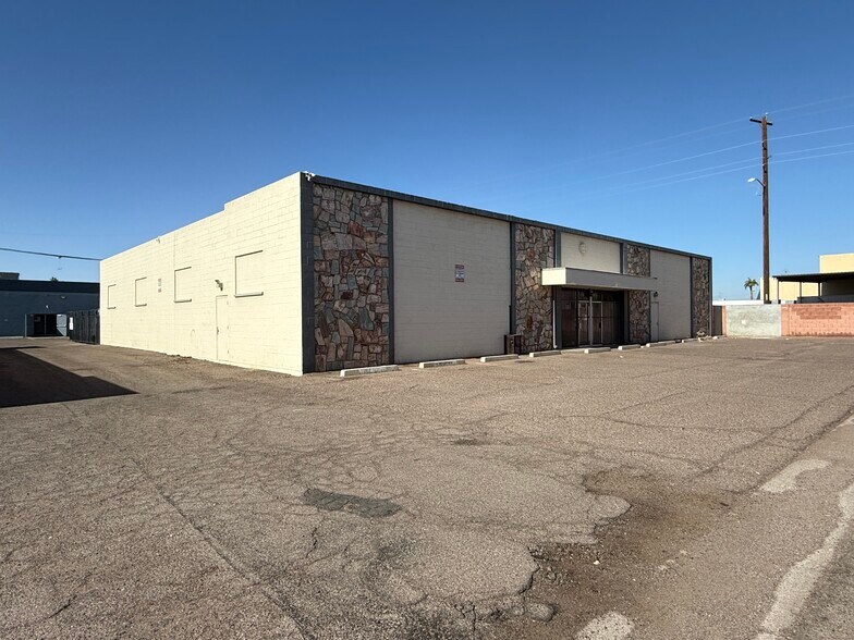 3384 W Osborn Rd, Phoenix, AZ for lease - Building Photo - Image 3 of 3