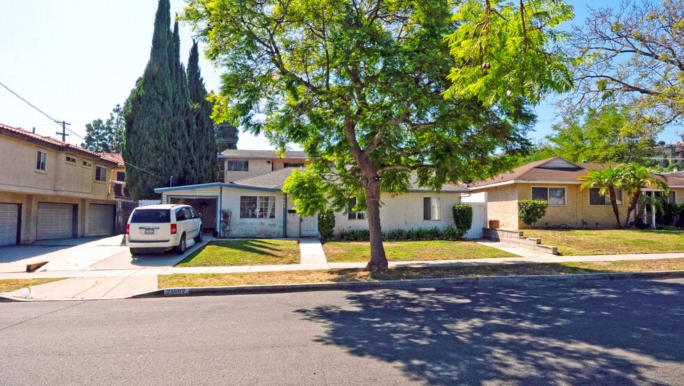 25602 January Dr, Torrance, CA for sale - Primary Photo - Image 1 of 16