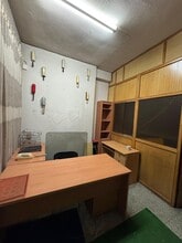 Retail in Madrid, Madrid for lease Interior Photo- Image 2 of 8