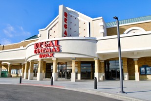 Regal Cinemas & IMAX - Parking Garage