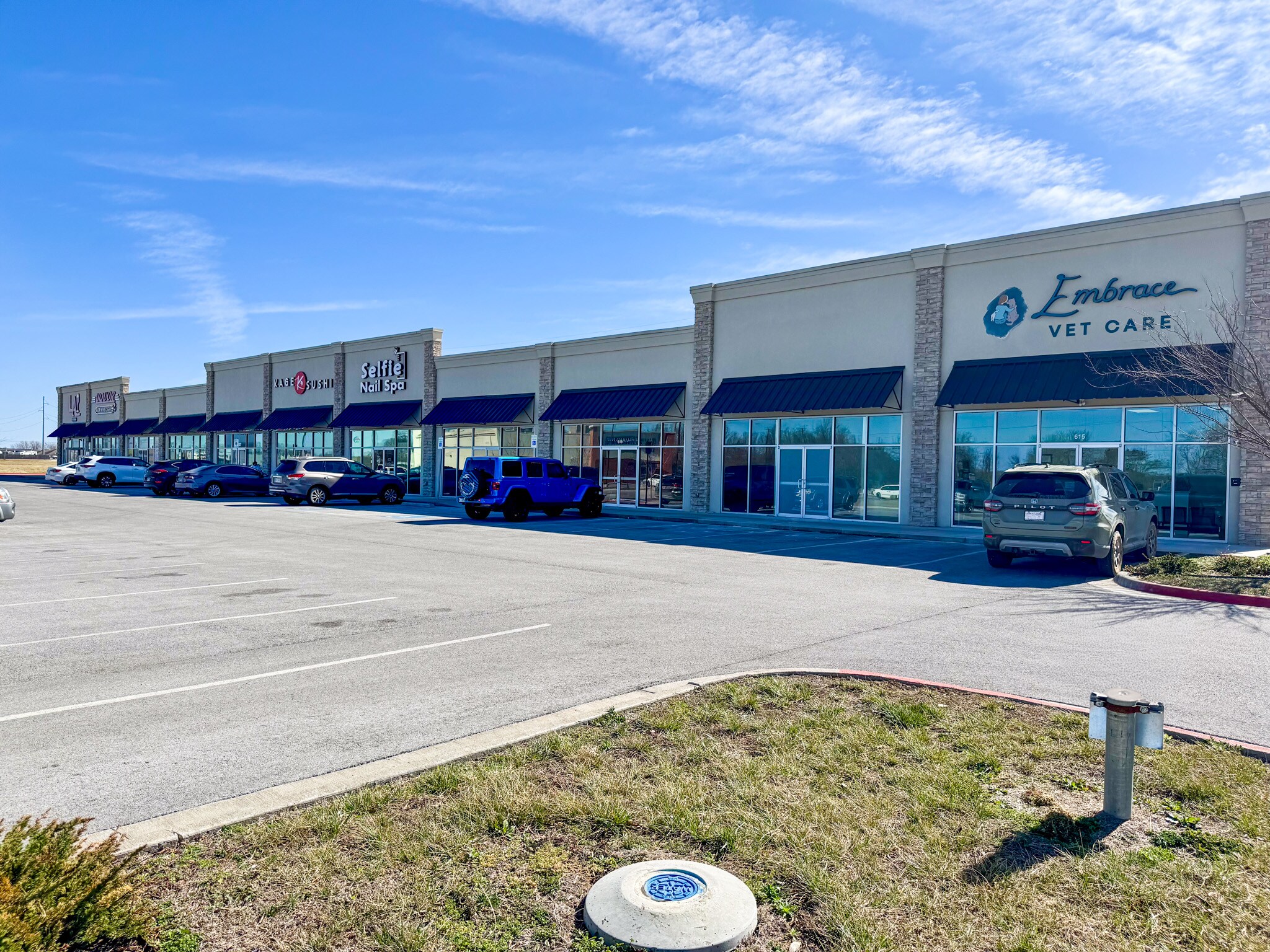 615-635 Centerton Blvd, Centerton, AR for lease Primary Photo- Image 1 of 12