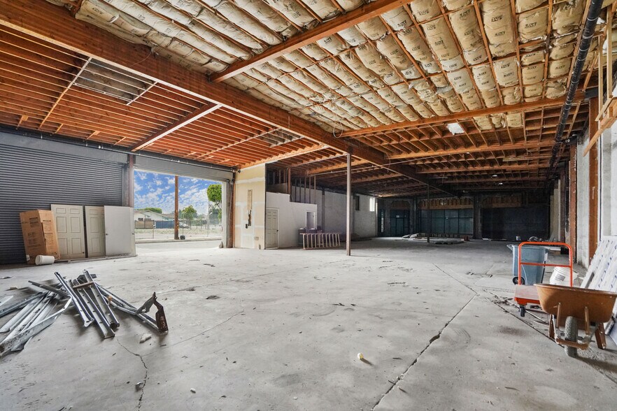 741 E Compton Blvd, Compton, CA à louer - Photo intérieure - Image 2 de 18