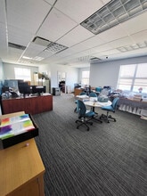 6869 Merritt Ave, Burnaby, BC for lease Interior Photo- Image 1 of 6