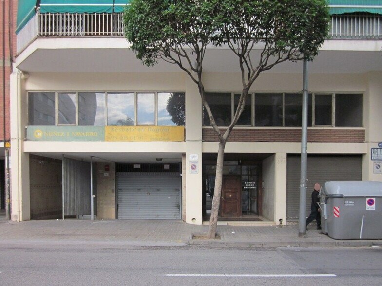 Avinguda de Alfonso XIII, 364-366, Badalona, Barcelona à louer - Photo du bâtiment - Image 3 de 4