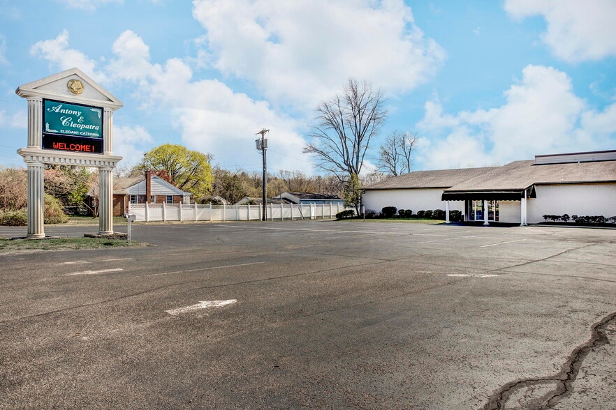 2379 S Black Horse Pike, Williamstown, NJ for lease - Building Photo - Image 2 of 26