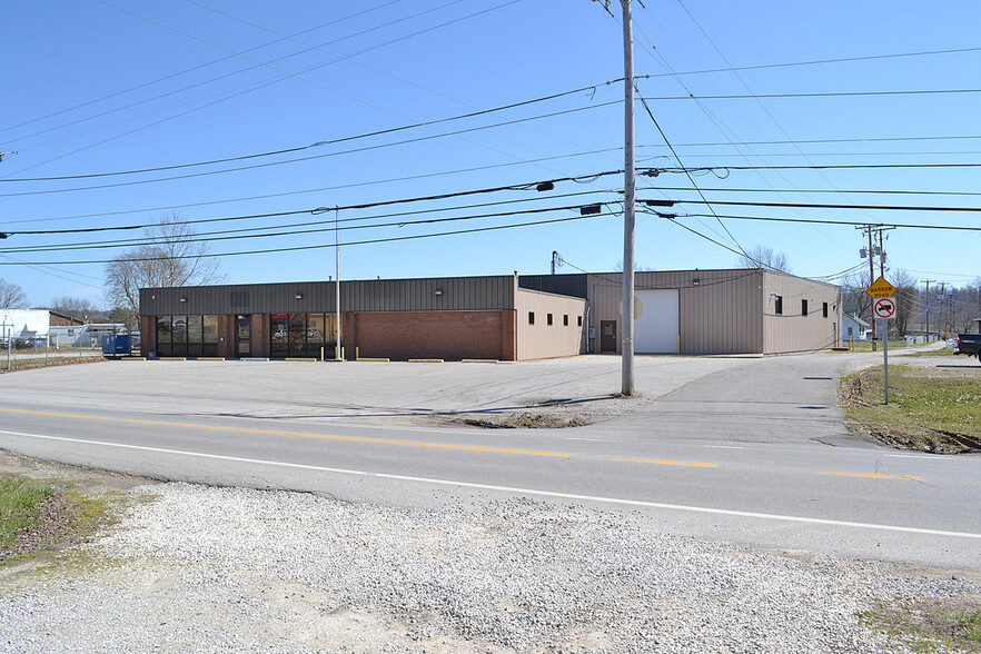 2181 US Route 60, Culloden, WV à vendre - Photo du bâtiment - Image 1 de 1