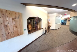 2951 N Swan Rd, Tucson, AZ for lease Interior Photo- Image 2 of 7