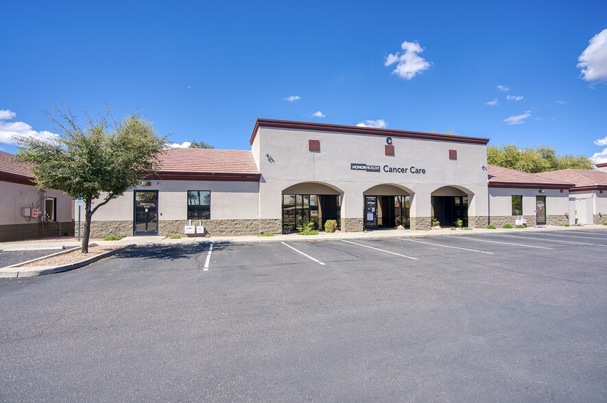 5750 W Thunderbird Rd, Glendale, AZ for sale - Building Photo - Image 2 of 7