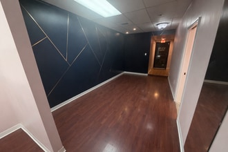 62-64 Railroad Ave, Sayville, NY à louer Photo intérieure- Image 2 de 10