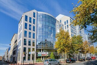 Plus de détails pour 38 Rue Jacques Ibert, Levallois-Perret - Bureau à louer