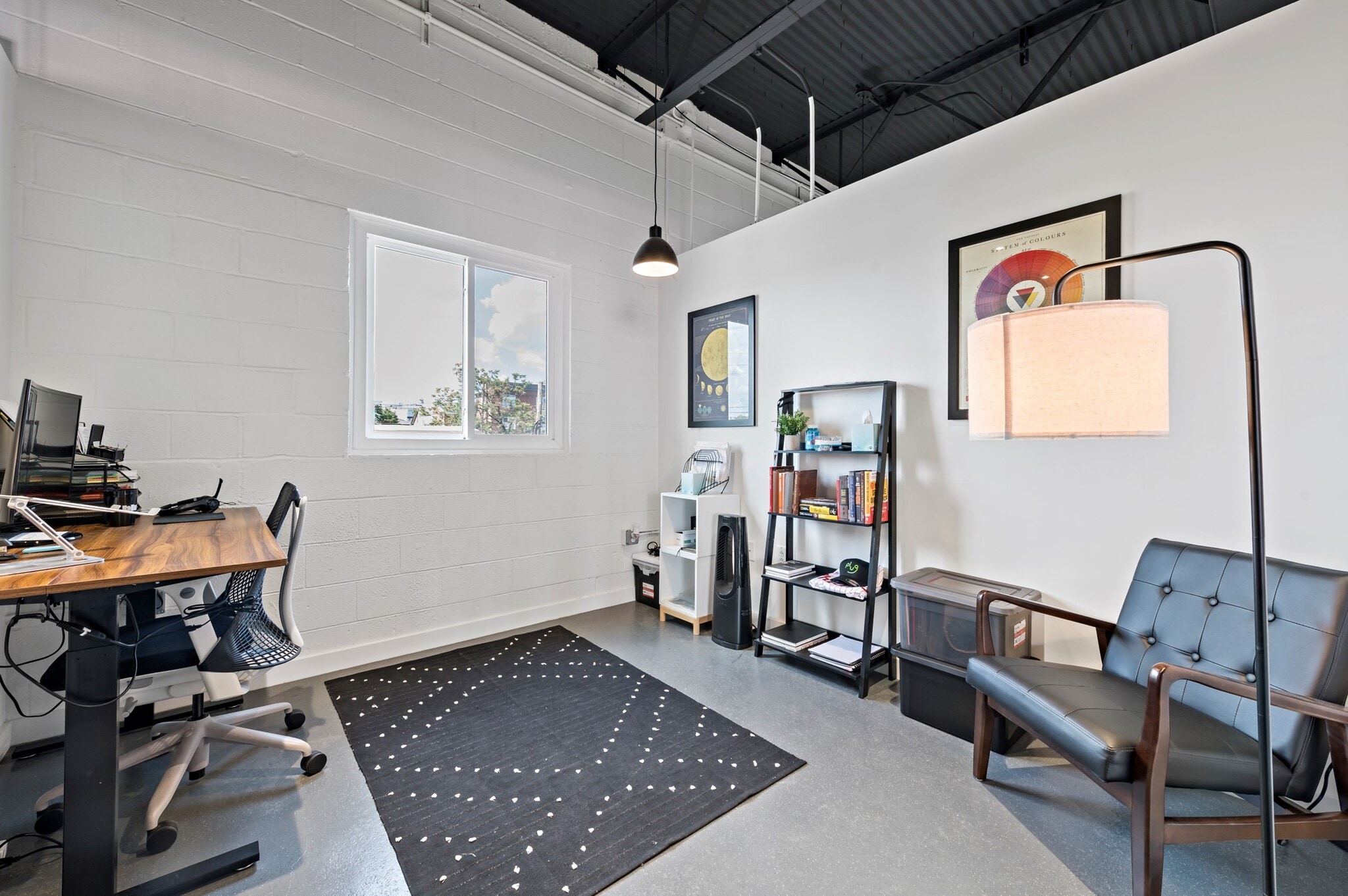 449 E Lafayette St, Norristown, PA à louer Photo du bâtiment- Image 1 de 3