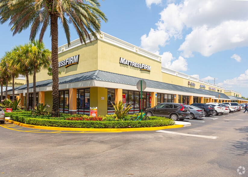 12851-13091 SW 88th St, Miami, FL à louer - Photo du bâtiment - Image 2 de 8