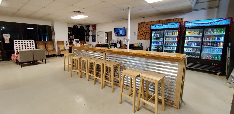 6734 Larkwood Dr, Houston, TX à louer - Photo intérieure - Image 3 de 28