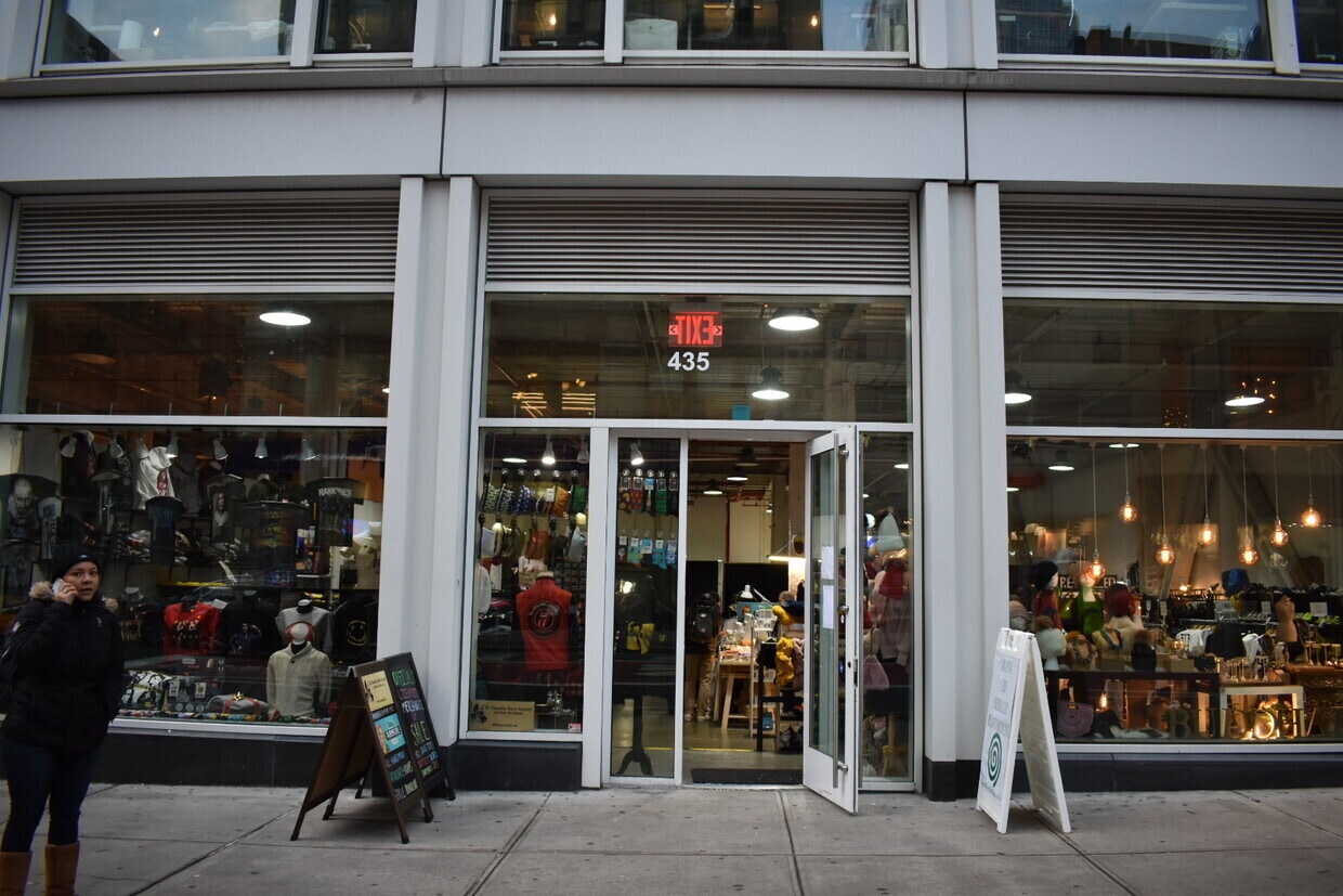 433 Broadway, New York, NY for lease Building Photo- Image 1 of 3