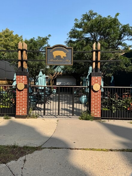 173 Western Ave N, Saint Paul, MN à vendre - Photo du bâtiment - Image 2 de 3