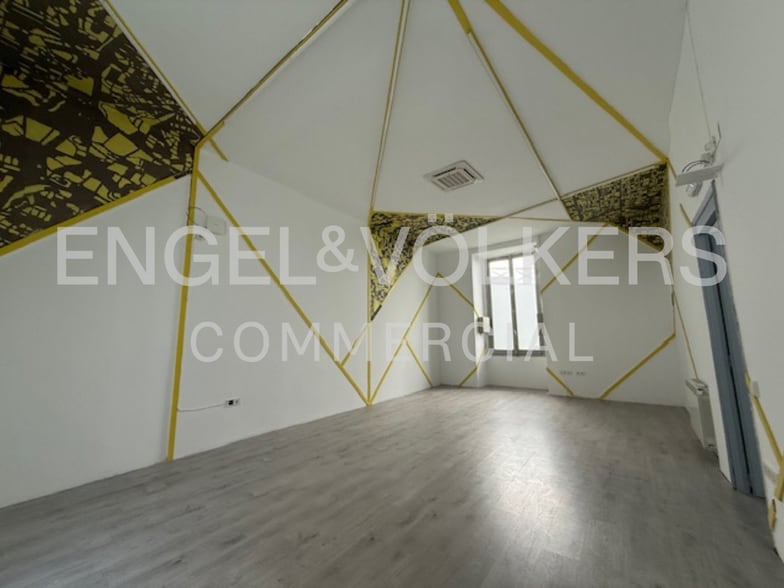 Calle del Duque de Alba, 15, Madrid, Madrid for lease - Interior Photo - Image 2 of 3