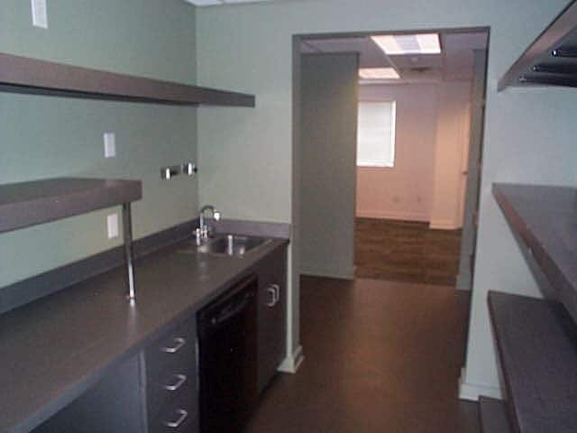 178 Main St, Biloxi, MS for lease - Interior Photo - Image 3 of 8