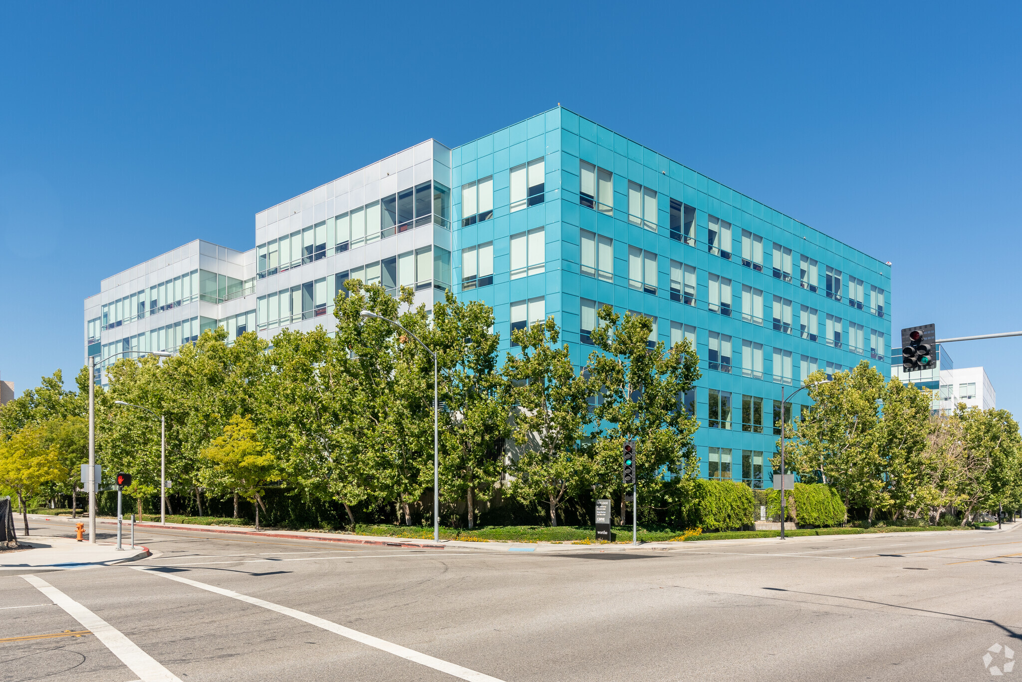 3355 W Empire Ave, Burbank, CA for sale Building Photo- Image 1 of 1