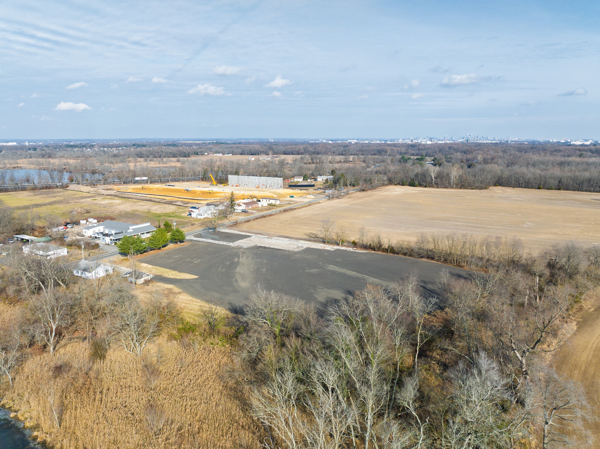 657 Swedesboro Rd, Gibbstown, NJ for lease Primary Photo- Image 1 of 5