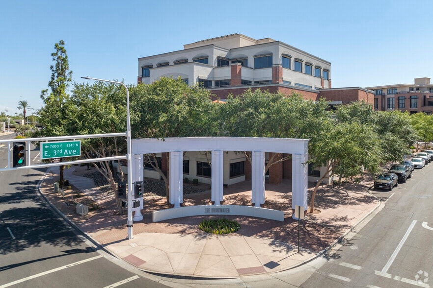 4150 N Drinkwater Blvd, Scottsdale, AZ for lease - Primary Photo - Image 1 of 12