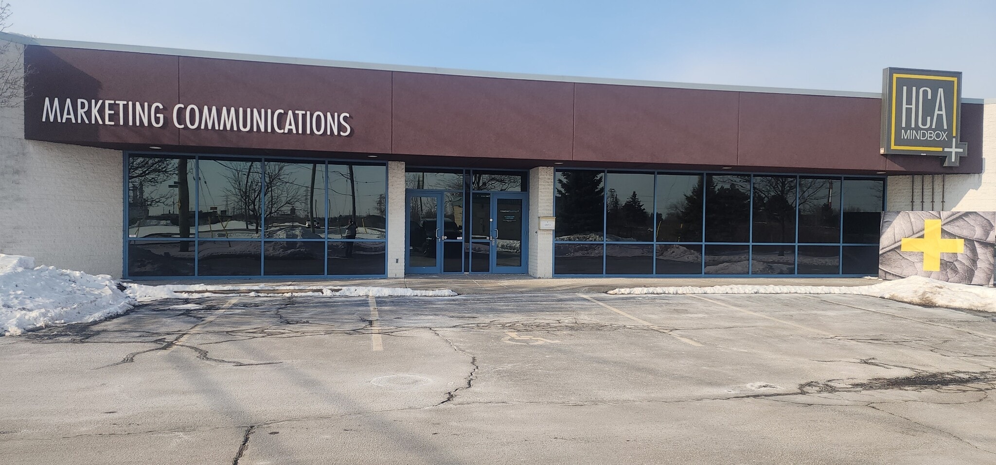 4600 Rhodes Dr, Windsor, ON for lease Building Photo- Image 1 of 9