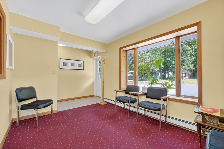 2 Renee Gate St, Cortlandt Manor, NY for sale - Building Photo - Image 3 of 52