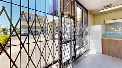 2101 Vale Rd, San Pablo, CA for lease Building Photo- Image 2 of 6