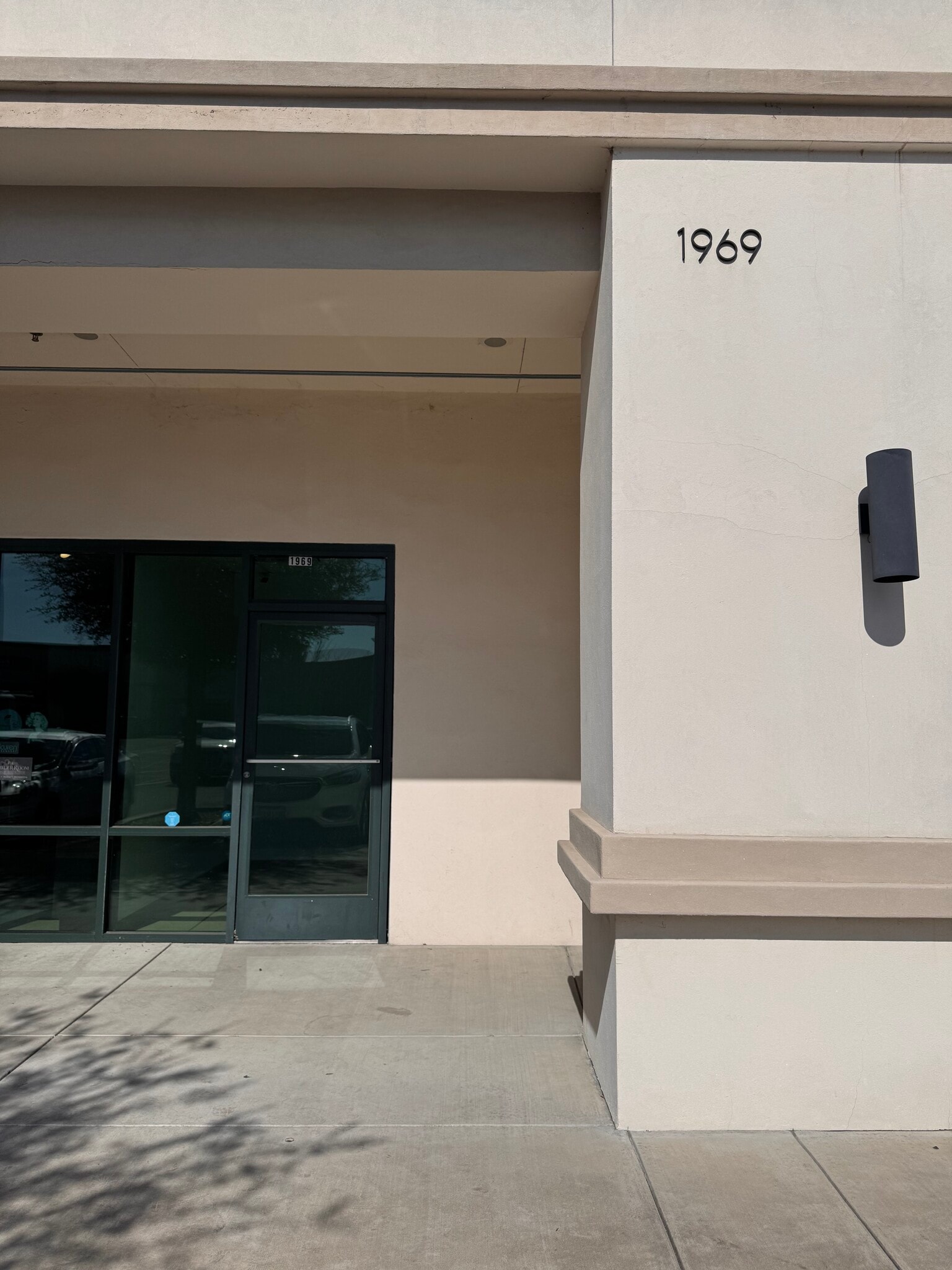 1969 Hillman St, Tulare, CA à louer Photo du bâtiment- Image 1 de 2